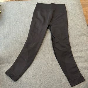 lululemon charcoal 3/4 leggings